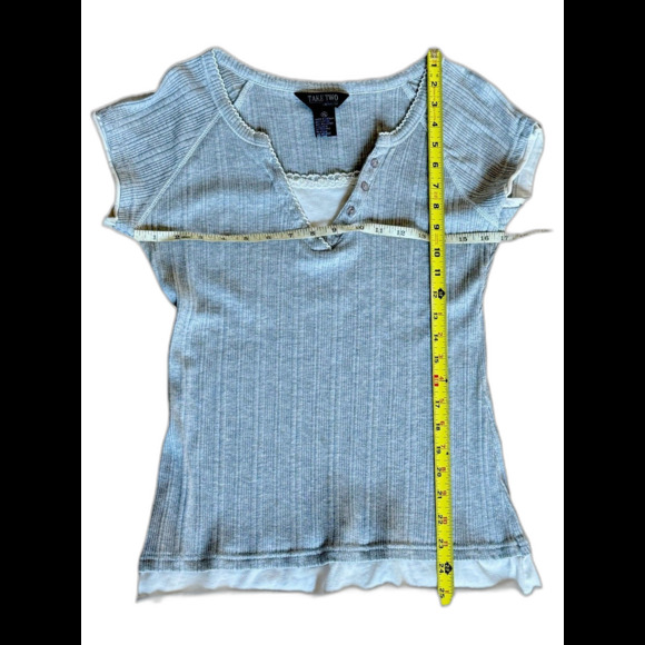 Take Two Womens Shirt Top XL Gray Short Sleeve Round Neck Rhinestones Preppy Y2K - Picture 4 of 4